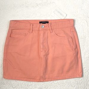 NEW NWT Forever 21 mini skirt size 27